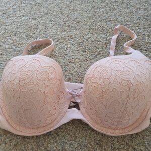 LIKE NEW! Body by Victoria Lightly Lined Demi Light Pink Lace Bra 34DD